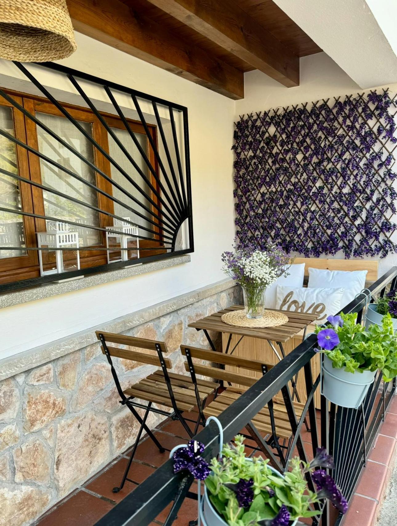 Villa La Olivia 53 Boutique Con Zona Chill Out Exterior Onís Exterior foto
